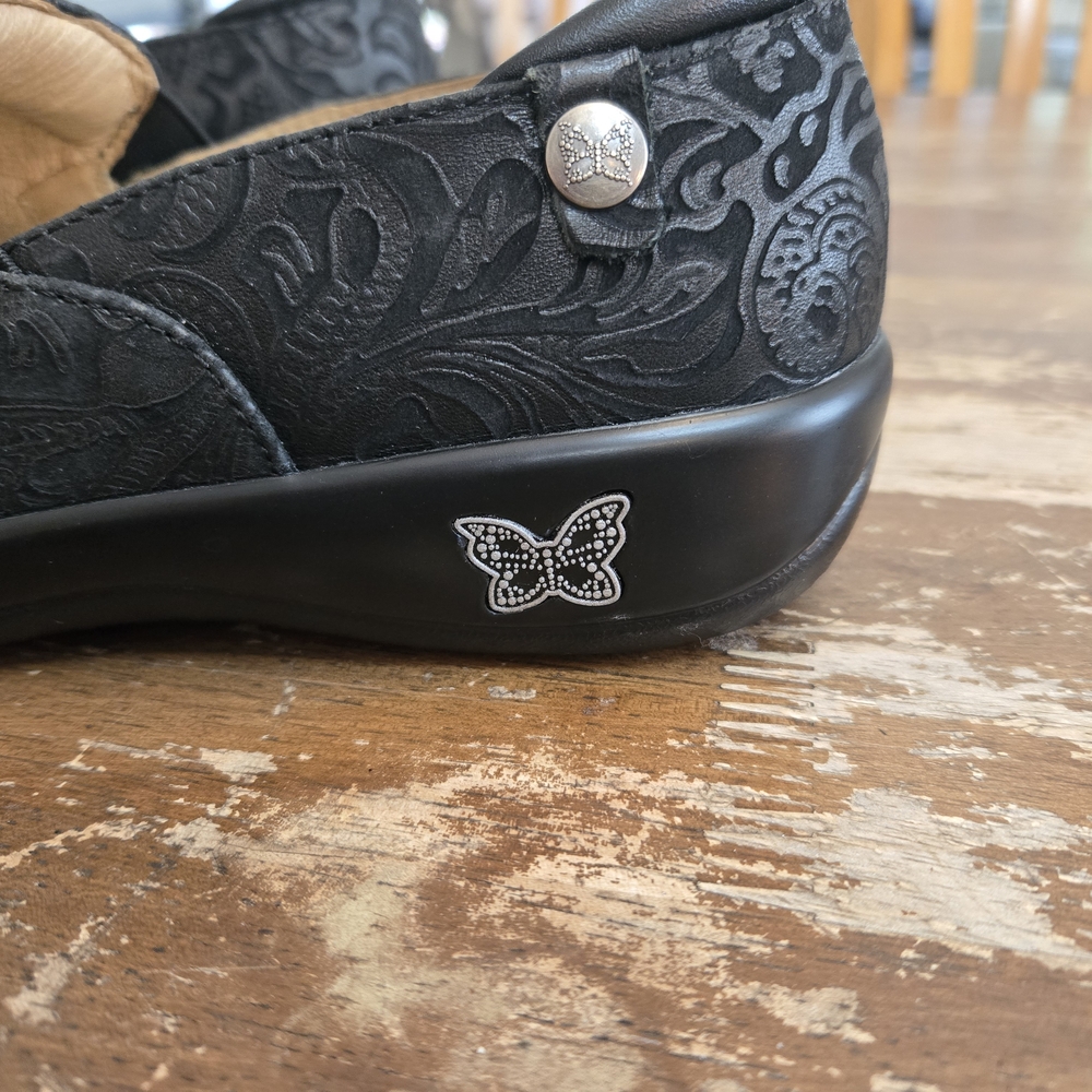 ALEGRIA Black Embossed Slip-On Shoes - Picture 5 of 10